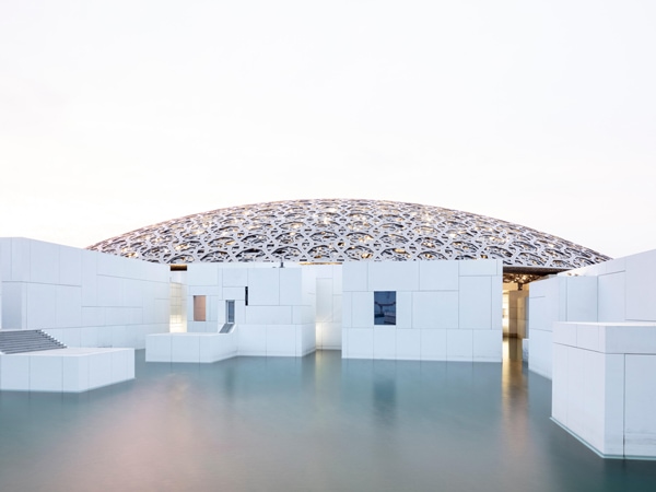 the universal museum of Louvre Abu Dhabi
