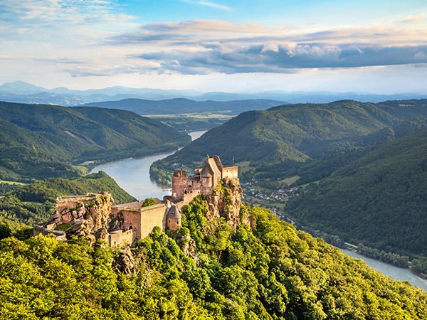 Wachau, Ruins of Duernstein, where to go in Austria