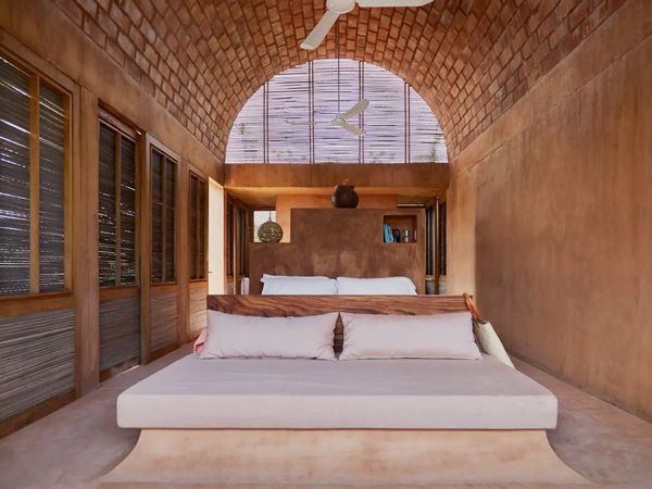 a brick villa in Casa da Volta