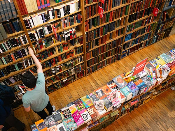 Strand bookstore, best book stores in New York City
