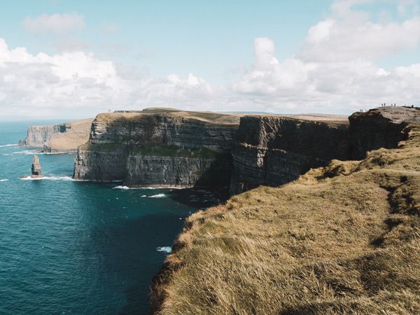scenic views of the Cliffs of Moher