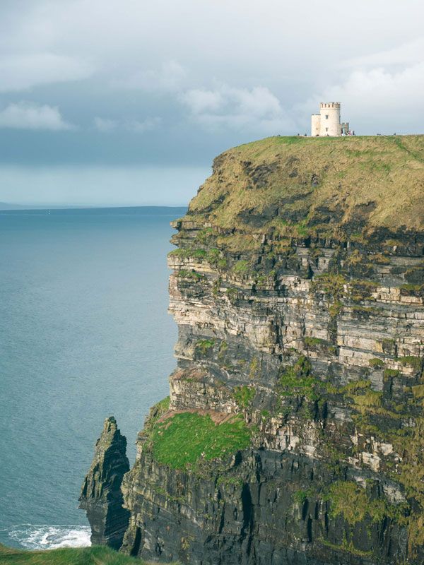the O’Brien’s Tower on the edge of the Cliffs of Moher