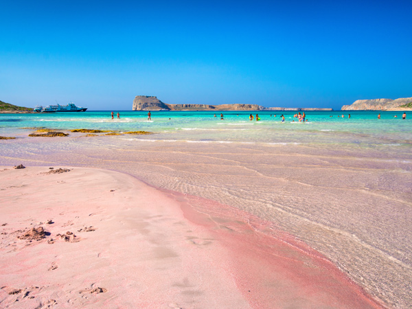 the pink sand at Elafonissi Beach