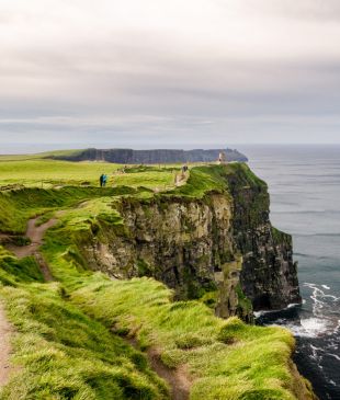 A guide to visiting Ireland’s Cliffs of Moher