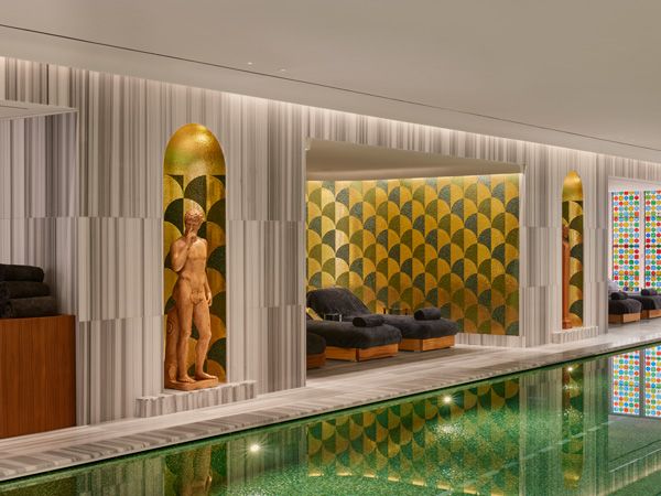 a spa pool at Bulgari Roma