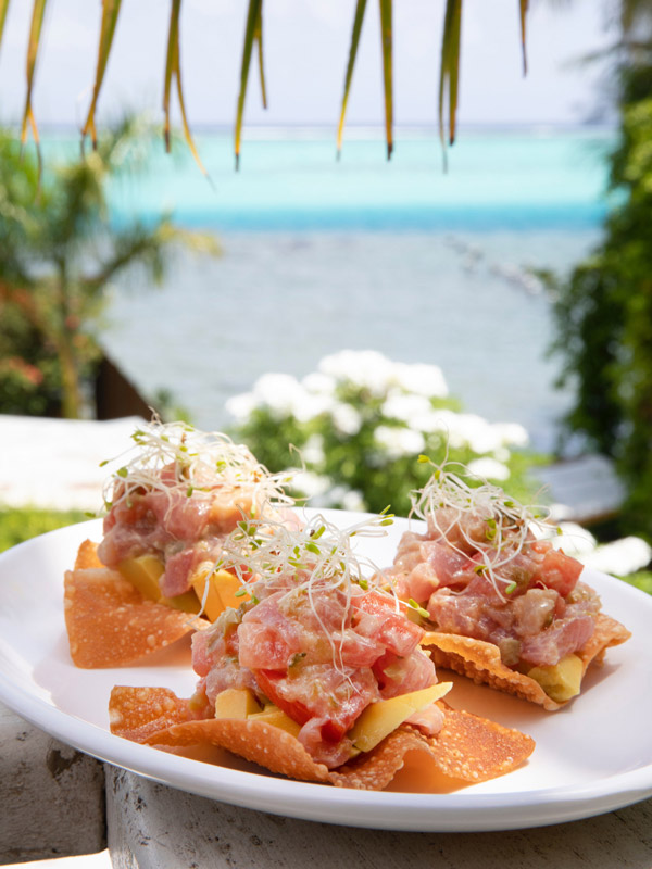 tuna tartare at Moz Cafe, Tahiti