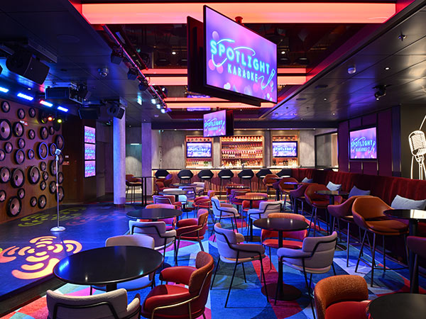 Spotlight Karaoke aboard Icon of the Seas
