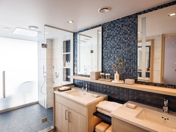 a look inside the ultimate family townhouse bathroom