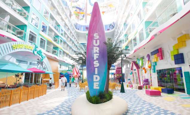 Surfside neighbourhood on Icon of the Seas