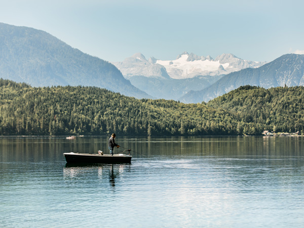 paddling on the mountain lake of Altaussee