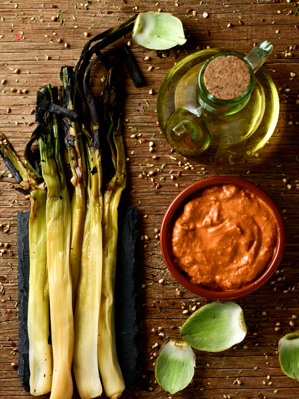 roasted Calcots on the table