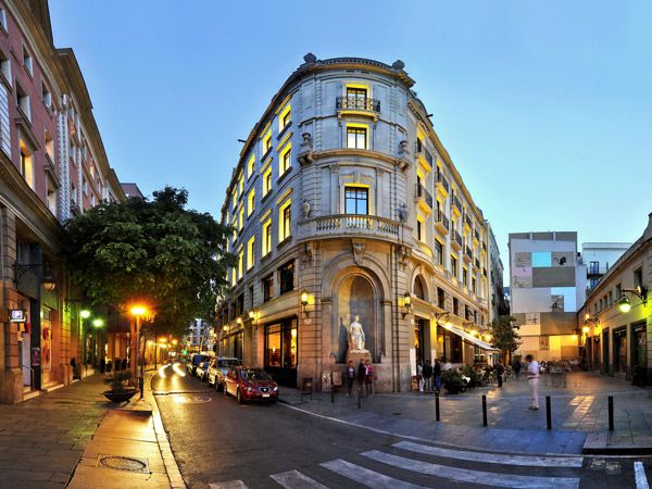 the exterior of Hotel 1898, Barcelona