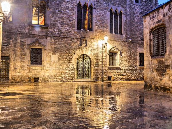 the Gothic Quarter in Barcelona