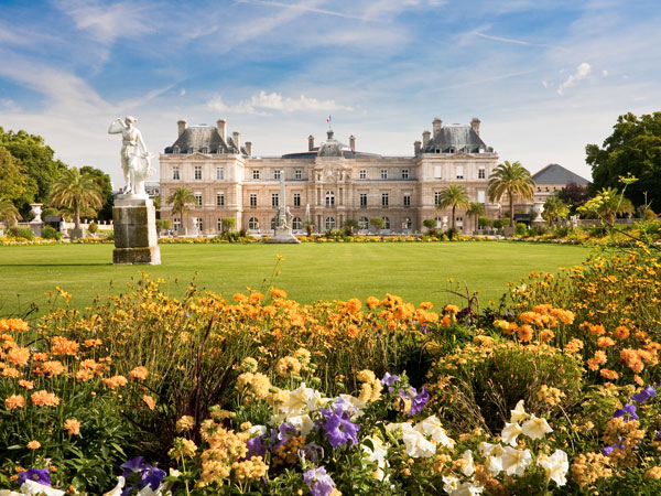 the Jardin de Luxembourg with flowers in the background