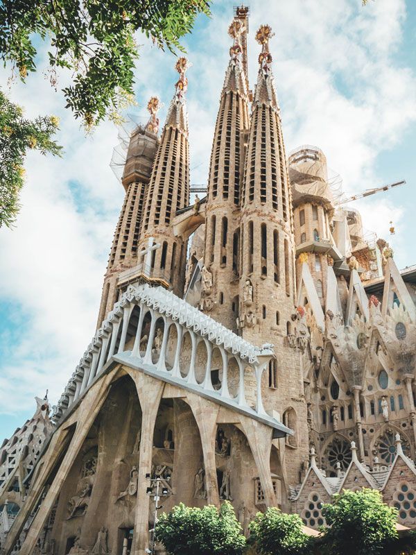 a close-up shot of the La Sagrada Familia church