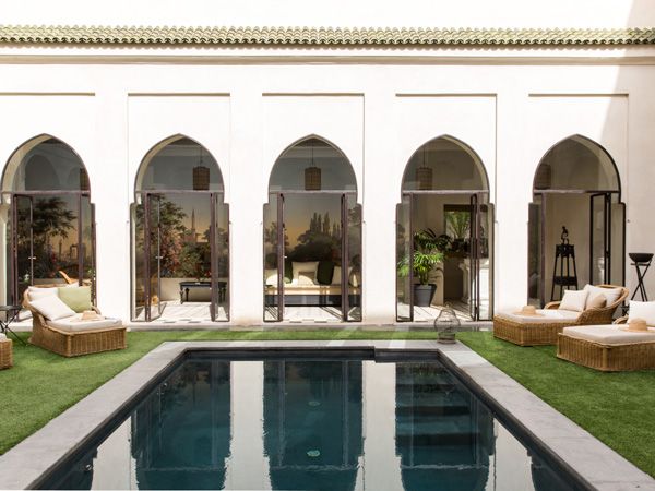 the pool at Tarabel