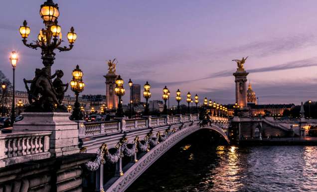 Paris bridge