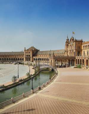 the Plaza de España in Seville