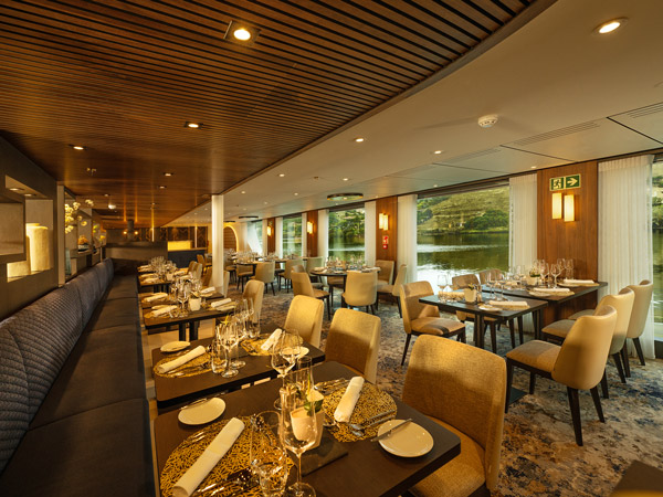 the Panorama Dining Room onboard Avalon Alegria