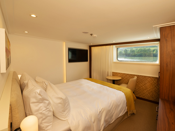the Deluxe Stateroom onboard Avalon Alegria