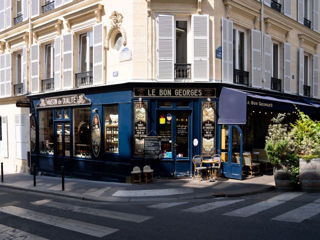 Le Bon Georges exterior view