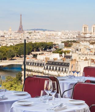 <p>The ultimate <strong>Paris</strong> <em>restaurant</em> guide, by arrondissement</p>
