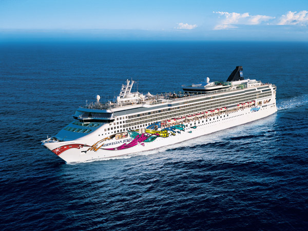 an aerial view of Norwegian Jewel ship