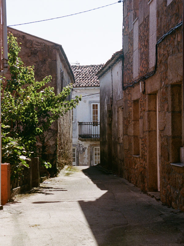 the rustic stone houses in Spain