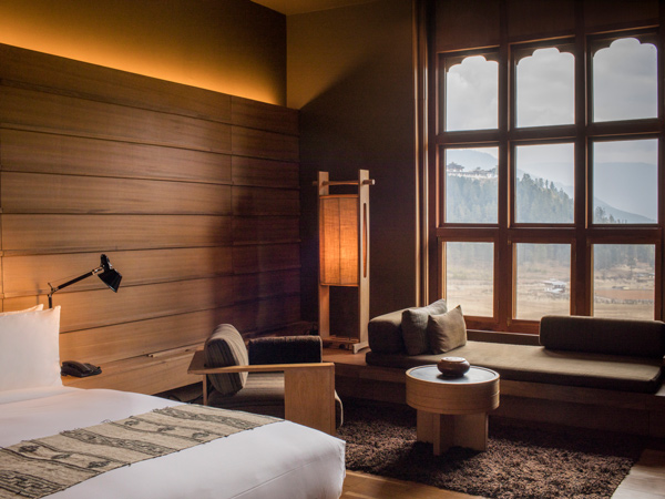 a look inside the Gangtey Lodge, Amankora Bhutan