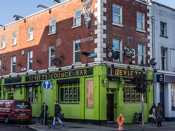 exterior shot of Devitt's of Camden Street, Dublin pub