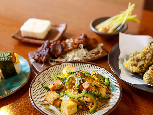 Goya Chanpuru and other Okinawa regional specialities food in japan