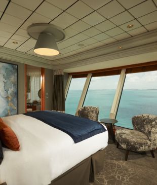 A closer look at the rooms and suites onboard Norwegian Dawn