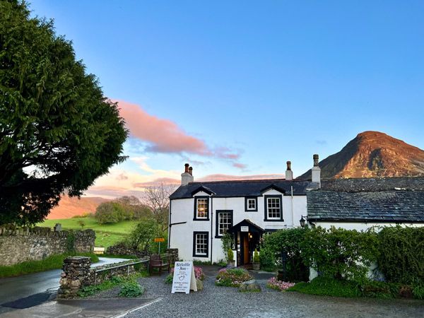 Kirkstile Inn, Loweswater exterior