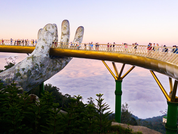 the Insta-famous Golden Bridge with gigantic hands