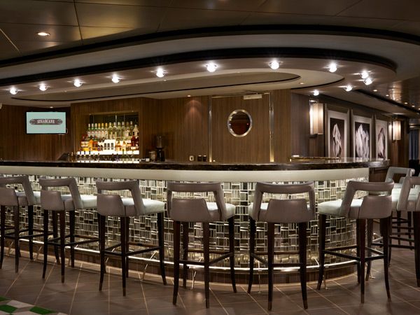 the Sugarcane Mojito Bar at NCL Norwegian Dawn