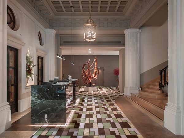 the lobby entrada of Grand Hotel Central Barcelona