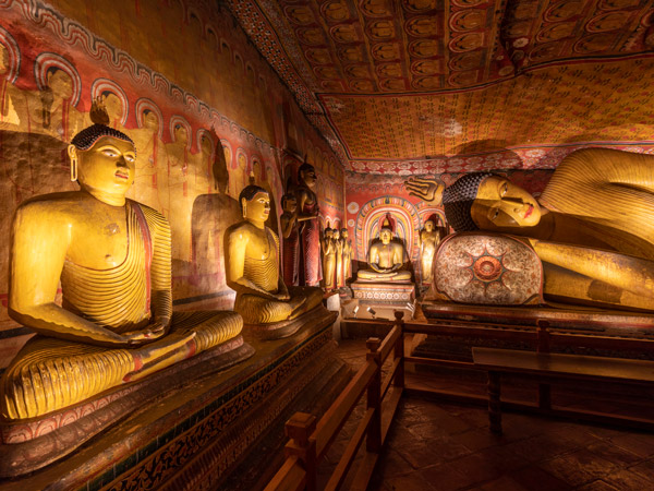 Buddha statues inside the Dambulla Cave Temple
