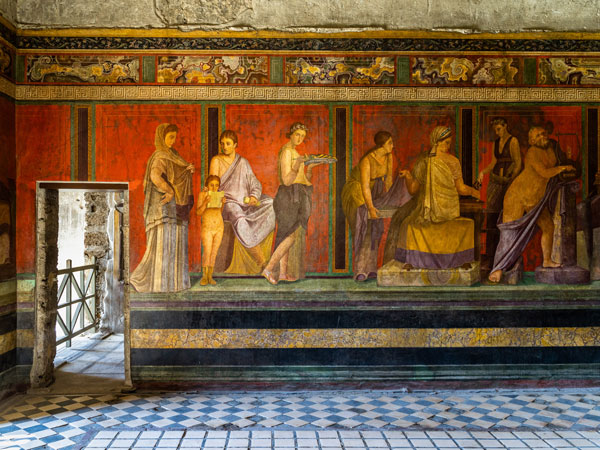 the frescoes of Villa dei Misteri in Pompeii