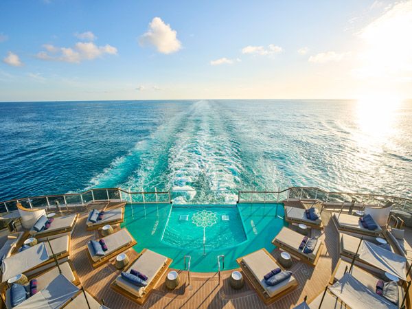 the Astern Pool, Explora I