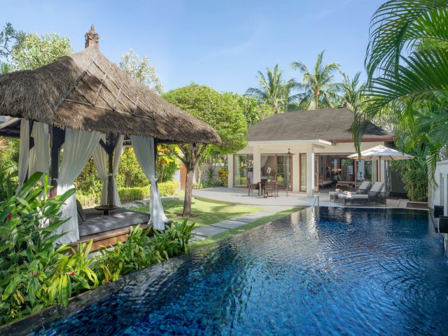 poolside villas at The Laguna, a Luxury Collection Resort & Spa