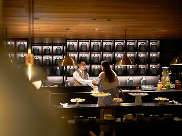The Pier Business Class Lounge