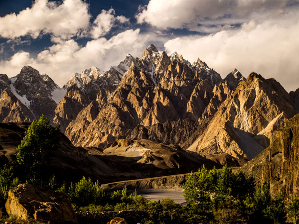 the Karakoram mountain range in Pakistan