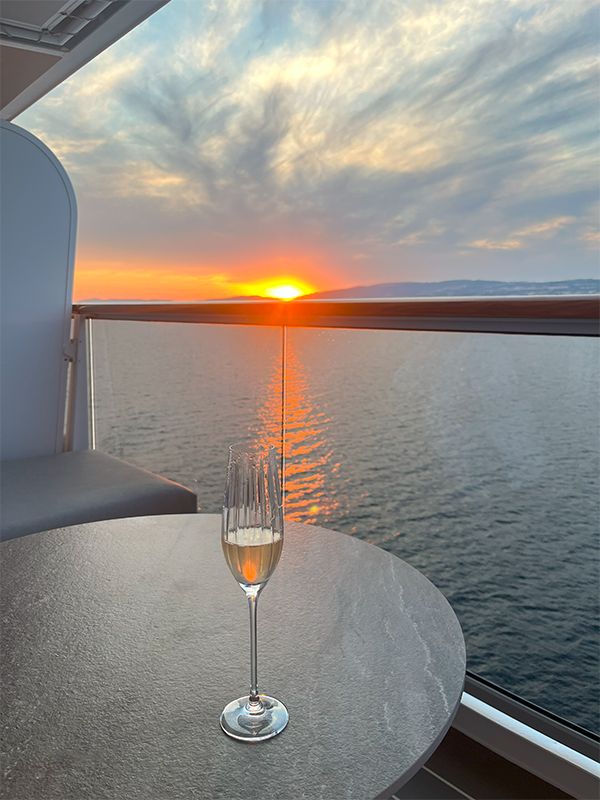 Explora I review. Champagne on the balcony 