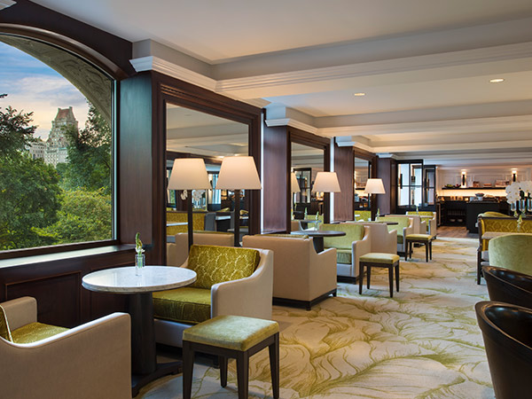 Ritz-carlton club lounge