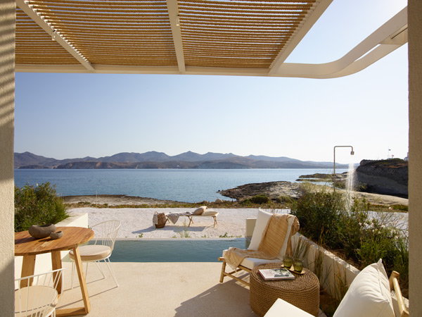 a suite with a plunge pool at White Pebble Suites, Milos, Greece
