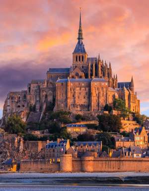 8 enchanting old towns in Europe to step back in time
