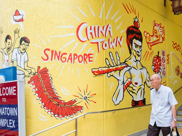 A mural of Bruce Lee in Singapore.