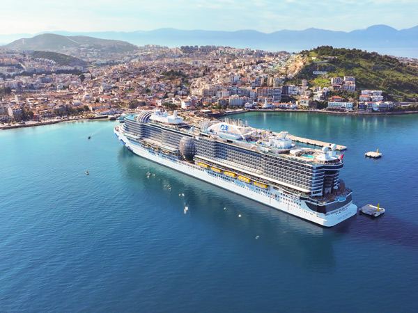 the Sun Princess ship cruising in Italy