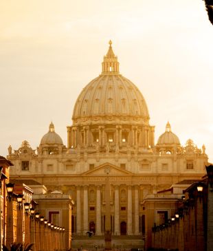How the Pope’s death will affect your trip to Rome