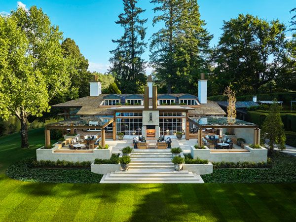 the exterior of Huka Lodge, New Zealand
